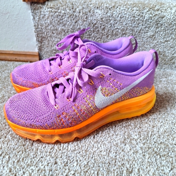 Nike Flyknit Max Atomic Purple Orange Mango Lace Up Sneakers Womens size 6 - Picture 1 of 10